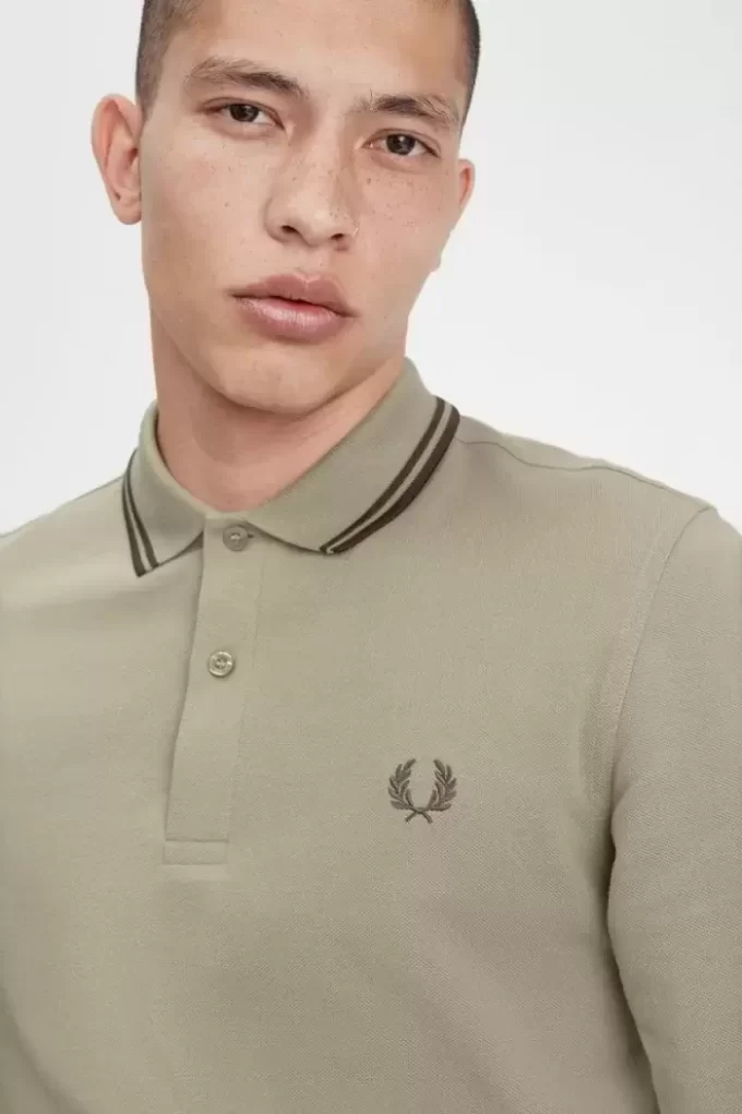 Cămașă bărbătească Fred Perry M3636 Cămașă bărbătească Fred Perry M3636