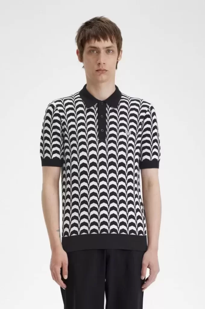 Cămașă bărbătească tricotată cu jacquard Cămașă bărbătească tricotată cu jacquard
