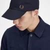 Șepci bărbătești cu model herringbone Șepci bărbătești cu model herringbone