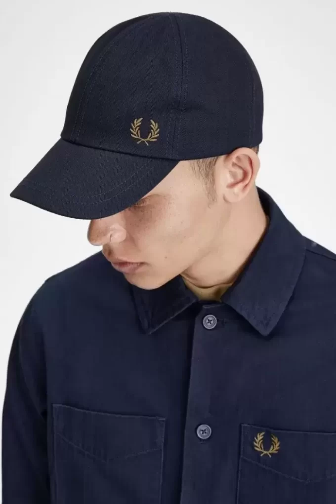 Șepci bărbătești cu model herringbone Șepci bărbătești cu model herringbone