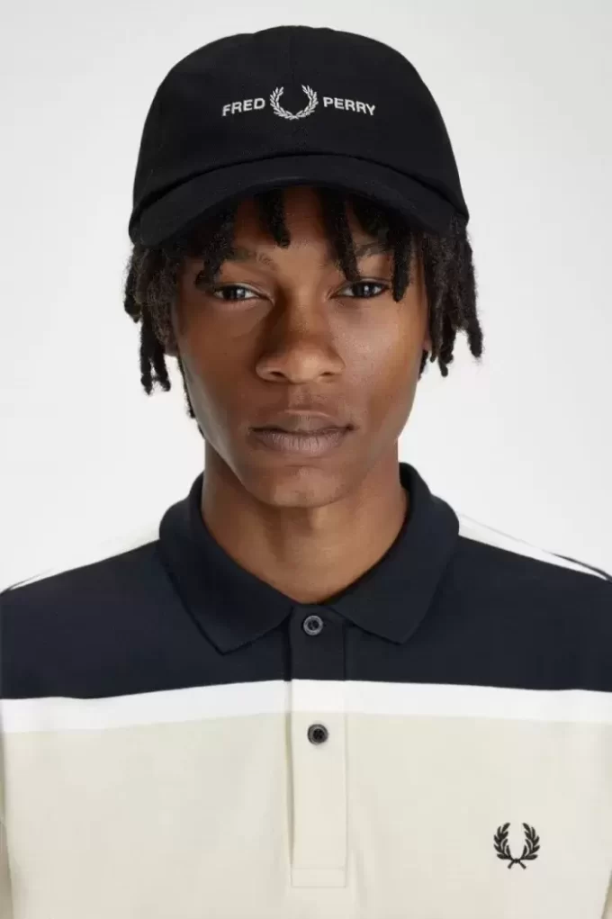 Șepci bărbătești din twill cu logo grafic Șepci bărbătești din twill cu logo grafic