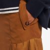 Fuste plisate Fred Perry Fuste plisate Fred Perry