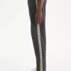 Pantaloni sport cu bandă contrastantă pentru bărbați Pantaloni sport cu bandă contrastantă pentru bărbați