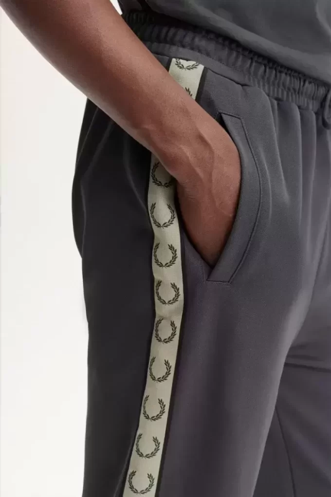 Pantaloni sport cu bandă contrastantă pentru bărbați Pantaloni sport cu bandă contrastantă pentru bărbați