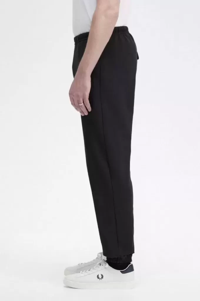 Pantaloni sport pentru bărbați cu detalii de insignă Pantaloni sport pentru bărbați cu detalii de insignă