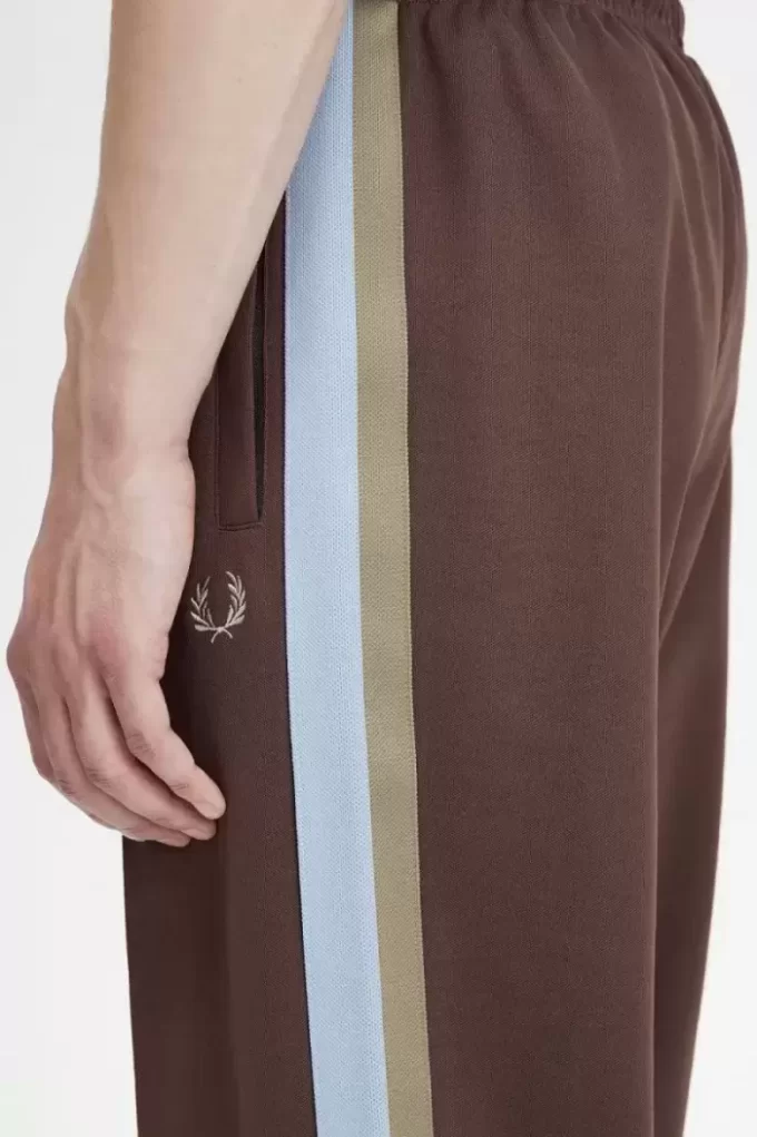 Pantaloni sport pentru bărbați cu detaliu de bandă Pantaloni sport pentru bărbați cu detaliu de bandă