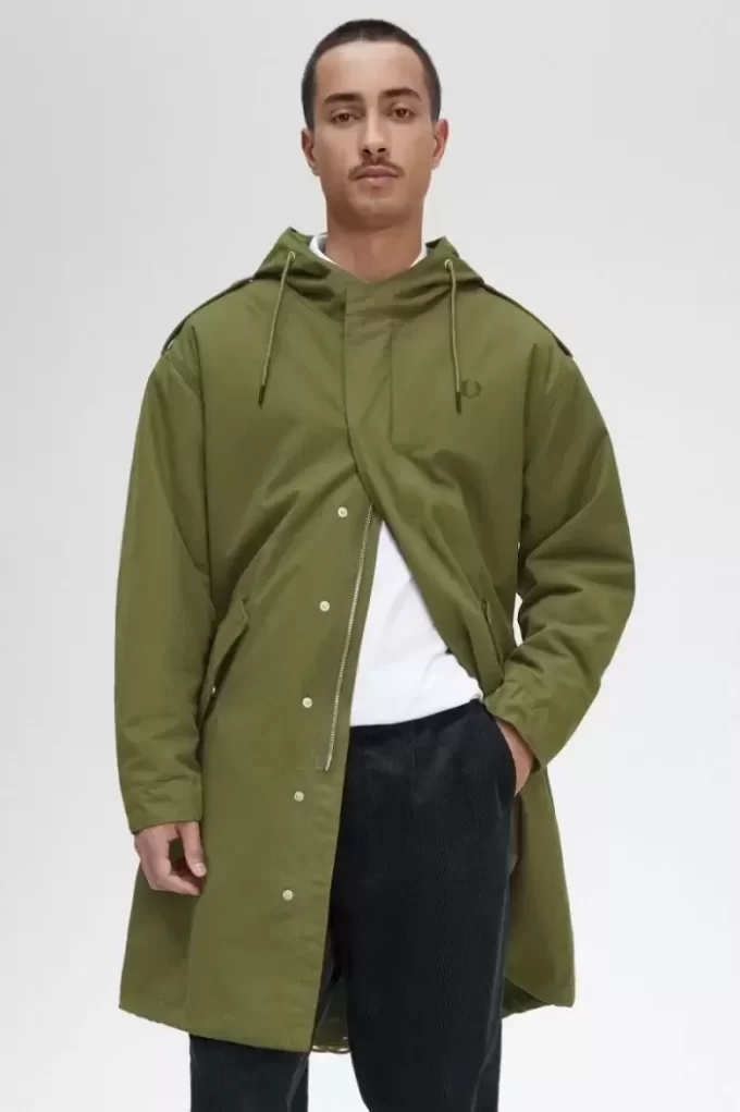 Parka pentru bărbați cu căptușeală din blană artificială Parka pentru bărbați cu căptușeală din blană artificială