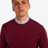 Pulover clasic cu guler rotund Pulover clasic cu guler rotund