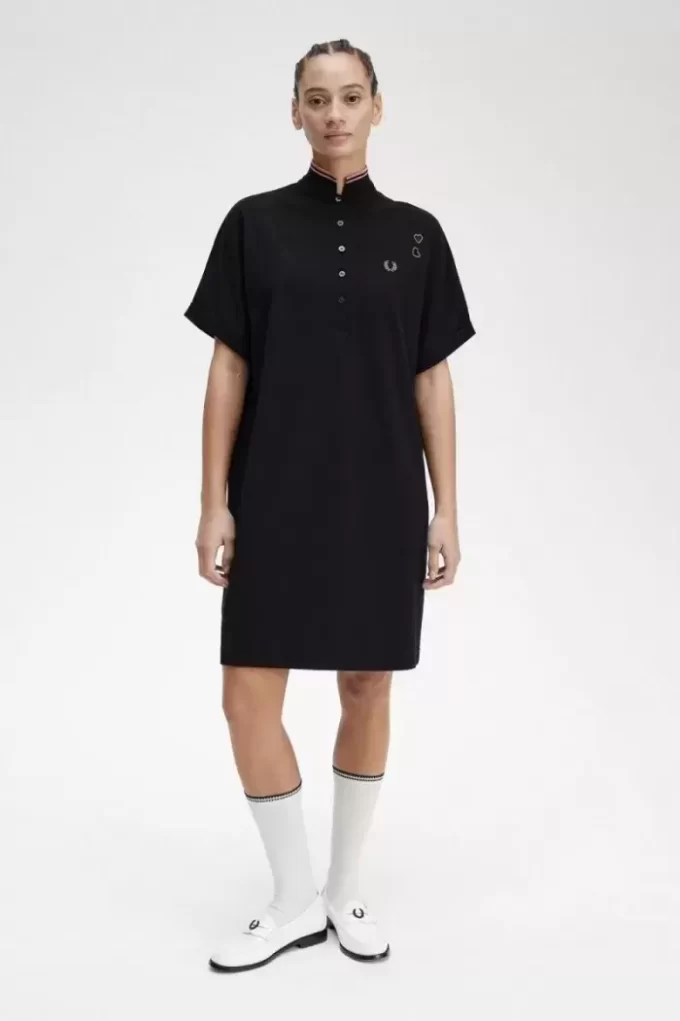 Rochie de damă cu cămașă piqué și vârfuri