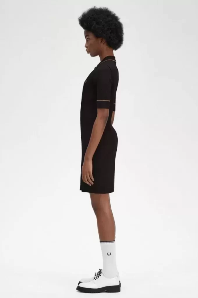 Rochie de damă cu cămașă tricotată cu nervuri Rochie de damă cu cămașă tricotată cu nervuri