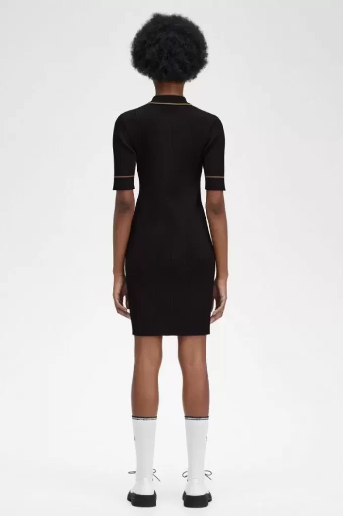 Rochie de damă cu cămașă tricotată cu nervuri Rochie de damă cu cămașă tricotată cu nervuri