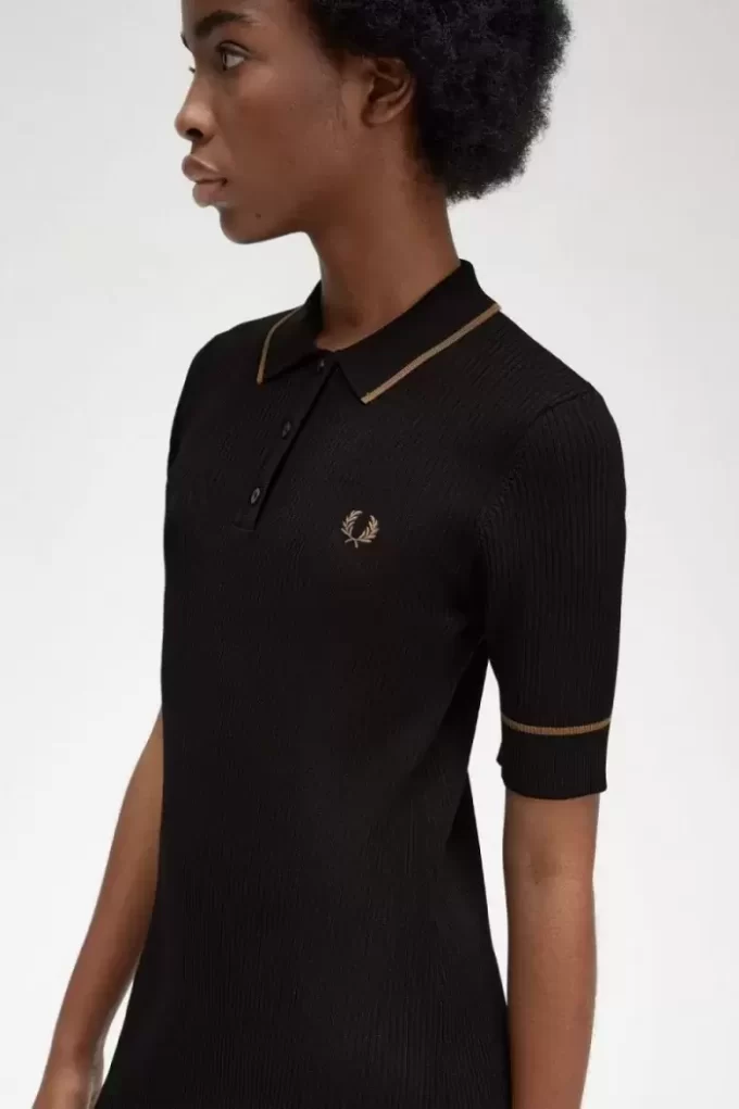 Rochie de damă cu cămașă tricotată cu nervuri Rochie de damă cu cămașă tricotată cu nervuri