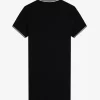 Rochie de damă cu două vârfuri Rochie de damă cu două vârfuri