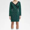 Rochie de damă cu imprimeu de șarpe și umeri goi Rochie de damă cu imprimeu de șarpe și umeri goi