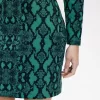 Rochie de damă cu imprimeu de șarpe și umeri goi Rochie de damă cu imprimeu de șarpe și umeri goi