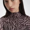 Rochie de damă cu imprimeu zebră din plasă Rochie de damă cu imprimeu zebră din plasă