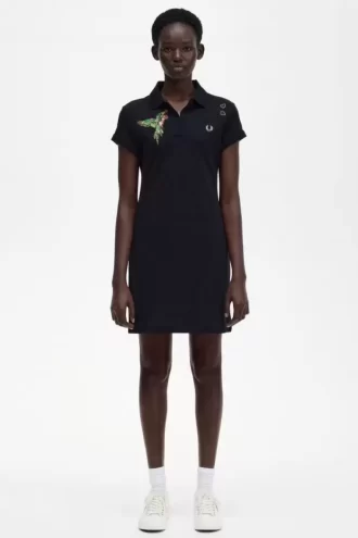 Rochie de damă din piqué brodat Rochie de damă din piqué brodat