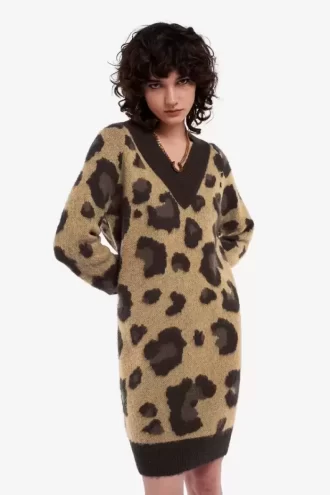 Rochie de damă tricotată cu imprimeu leopard Rochie de damă tricotată cu imprimeu leopard
