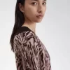 Rochie de damă tricotată cu model zebră Rochie de damă tricotată cu model zebră