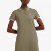 Rochie Fred Perry cu două vârfuri Rochie Fred Perry cu două vârfuri