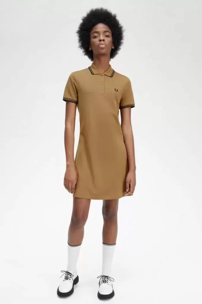 Rochie tip cămașă cu două vârfuri pentru femei Rochie tip cămașă cu două vârfuri pentru femei