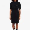 Rochie tricotată cu nervuri Rochie tricotată cu nervuri