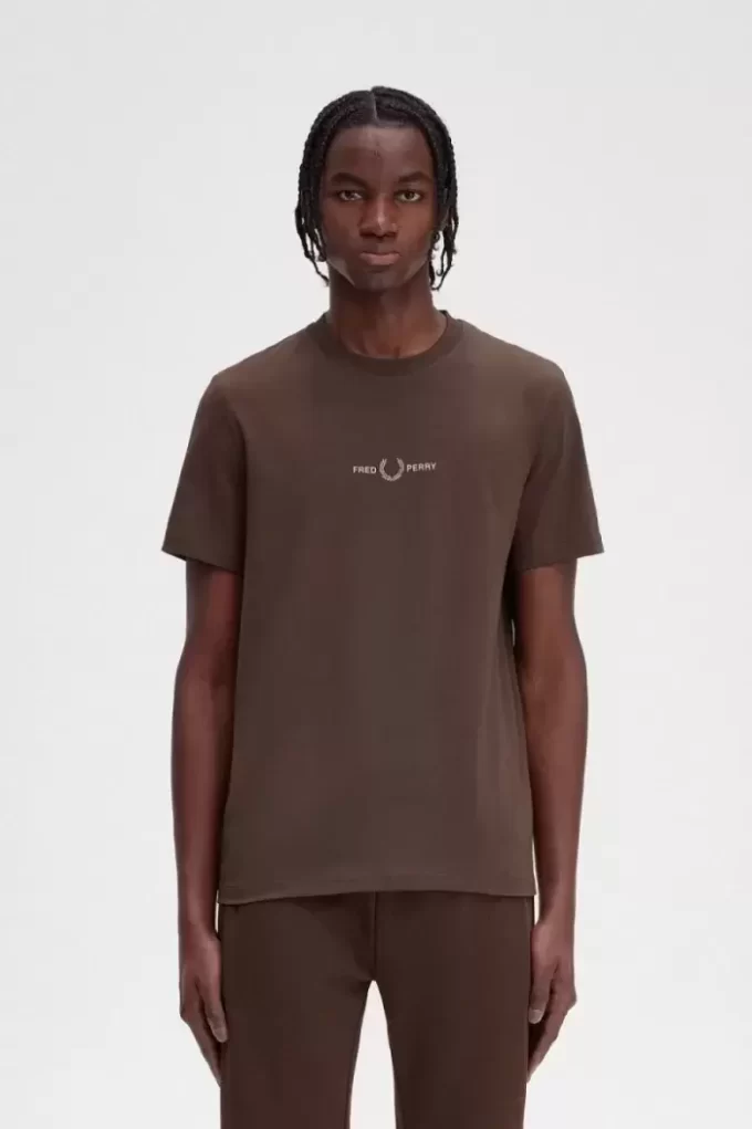 Tricou bărbătesc brodat