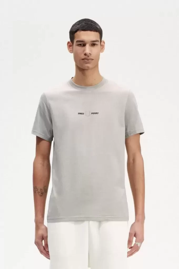 Tricou bărbătesc brodat