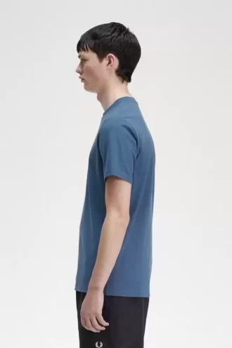 Tricou bărbătesc brodat