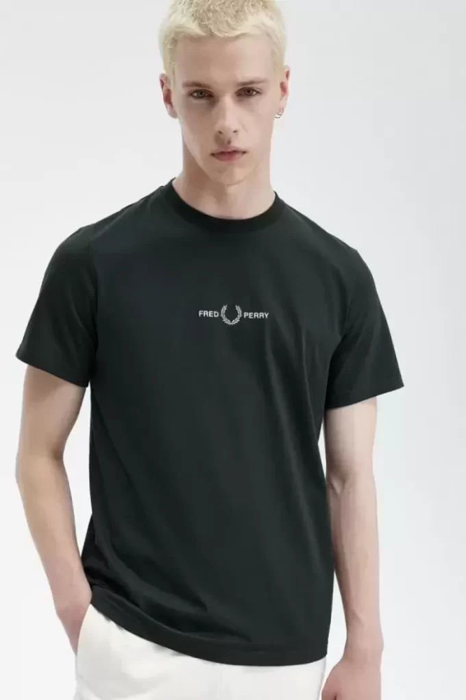 Tricou bărbătesc brodat