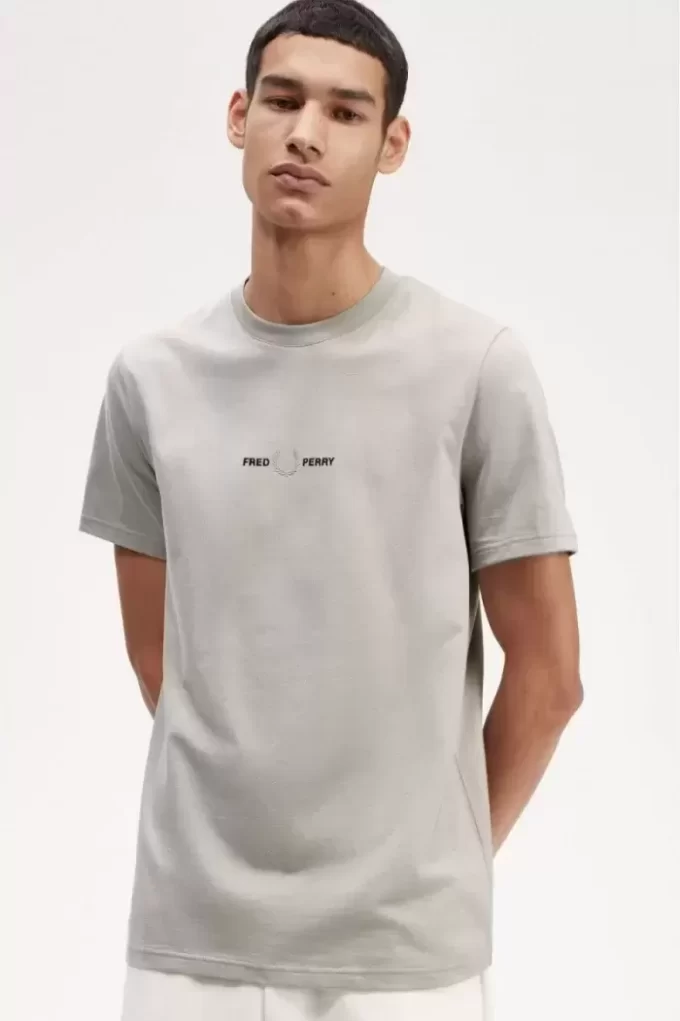 Tricou bărbătesc brodat