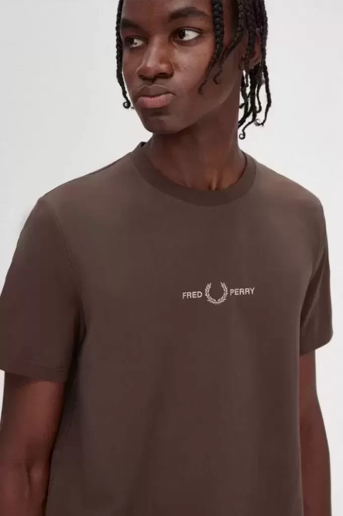 Tricou bărbătesc brodat