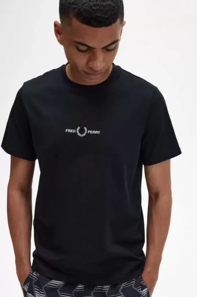 Tricou bărbătesc brodat