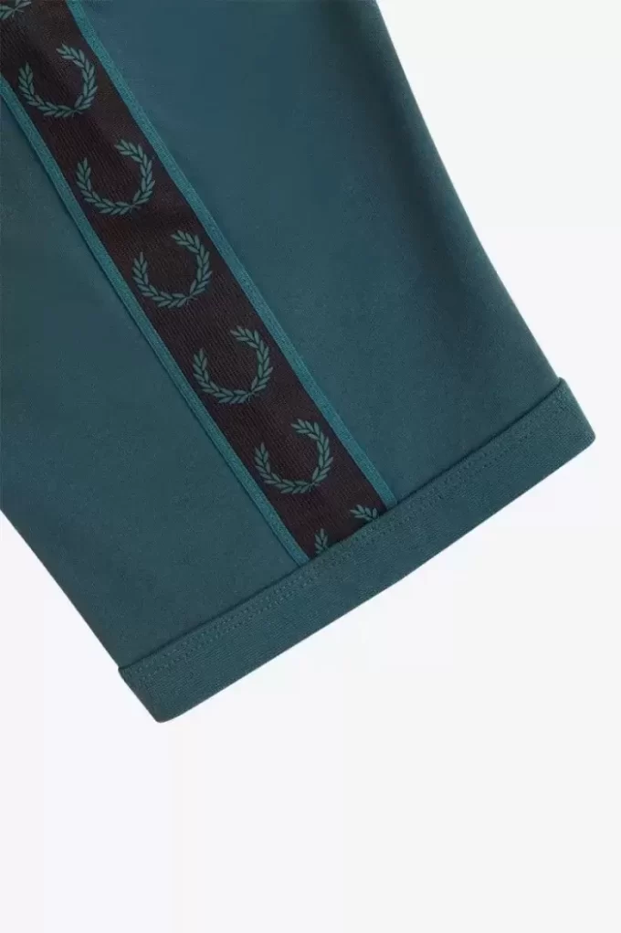 Tricou bărbătesc cu bandă contrastantă Ringer Tricou bărbătesc cu bandă contrastantă Ringer