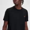 Tricou bărbătesc cu bandă contrastantă Ringer Tricou bărbătesc cu bandă contrastantă Ringer