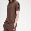 Tricou bărbătesc cu bandă contrastantă Ringer Tricou bărbătesc cu bandă contrastantă Ringer