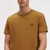 Tricou bărbătesc cu bandă contrastantă Ringer Tricou bărbătesc cu bandă contrastantă Ringer