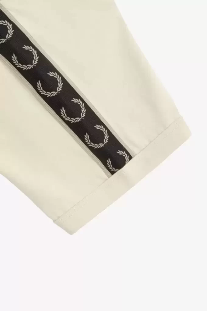 Tricou bărbătesc cu bandă contrastantă Ringer Tricou bărbătesc cu bandă contrastantă Ringer