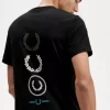 Tricou bărbătesc cu branding grafic Tricou bărbătesc cu branding grafic