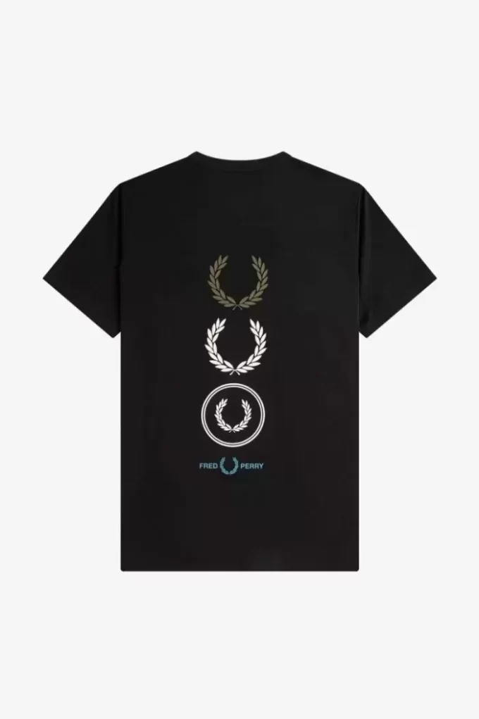 Tricou bărbătesc cu branding grafic Tricou bărbătesc cu branding grafic