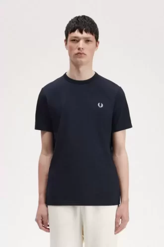 Tricou bărbătesc cu detaliu de bandă