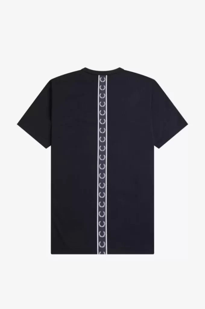 Tricou bărbătesc cu detaliu de bandă Tricou bărbătesc cu detaliu de bandă