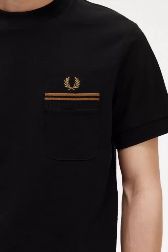 Tricou bărbătesc cu două buzunare Tricou bărbătesc cu două buzunare