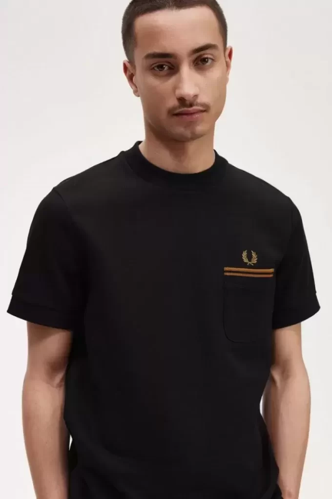 Tricou bărbătesc cu două buzunare Tricou bărbătesc cu două buzunare