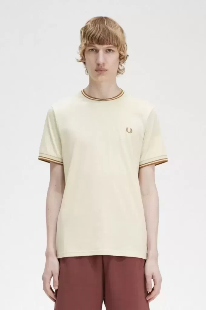 Tricou bărbătesc cu două vârfuri Tricou bărbătesc cu două vârfuri