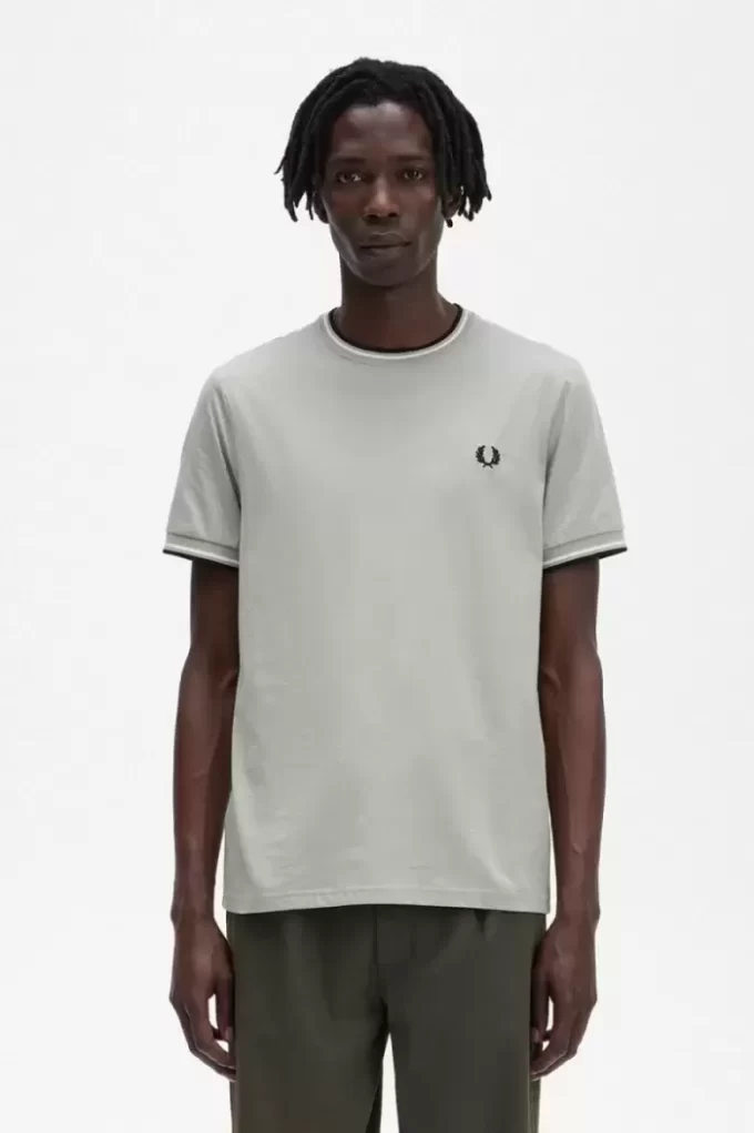 Tricou bărbătesc cu două vârfuri Tricou bărbătesc cu două vârfuri