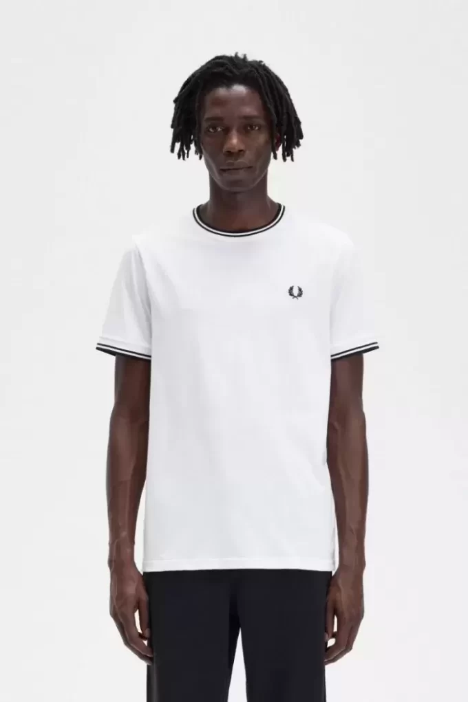 Tricou bărbătesc cu două vârfuri Tricou bărbătesc cu două vârfuri