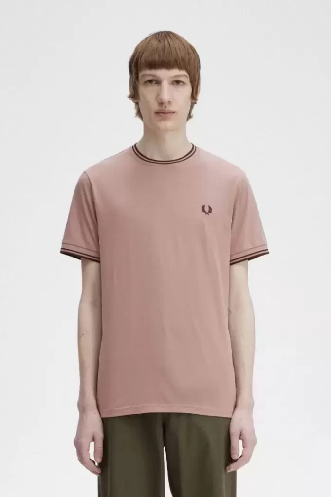 Tricou bărbătesc cu două vârfuri Tricou bărbătesc cu două vârfuri