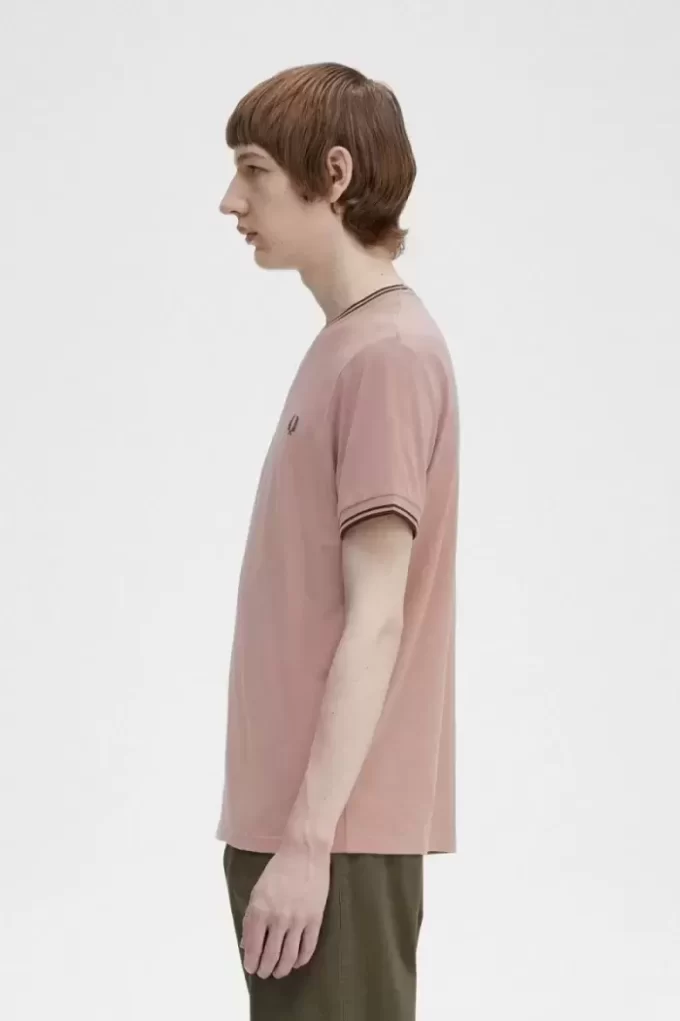 Tricou bărbătesc cu două vârfuri Tricou bărbătesc cu două vârfuri