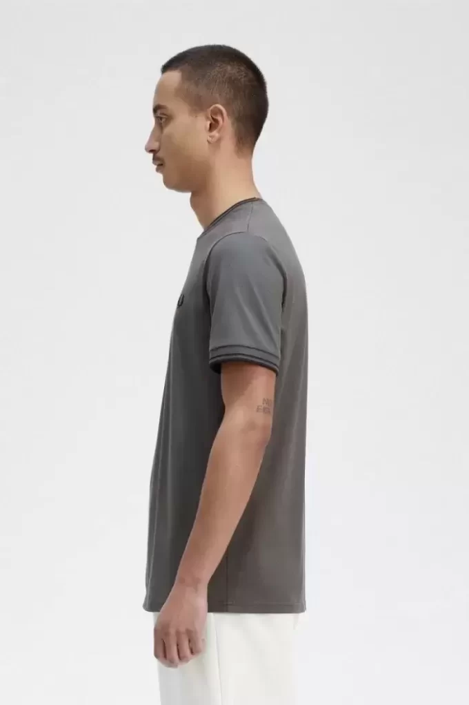 Tricou bărbătesc cu două vârfuri Tricou bărbătesc cu două vârfuri